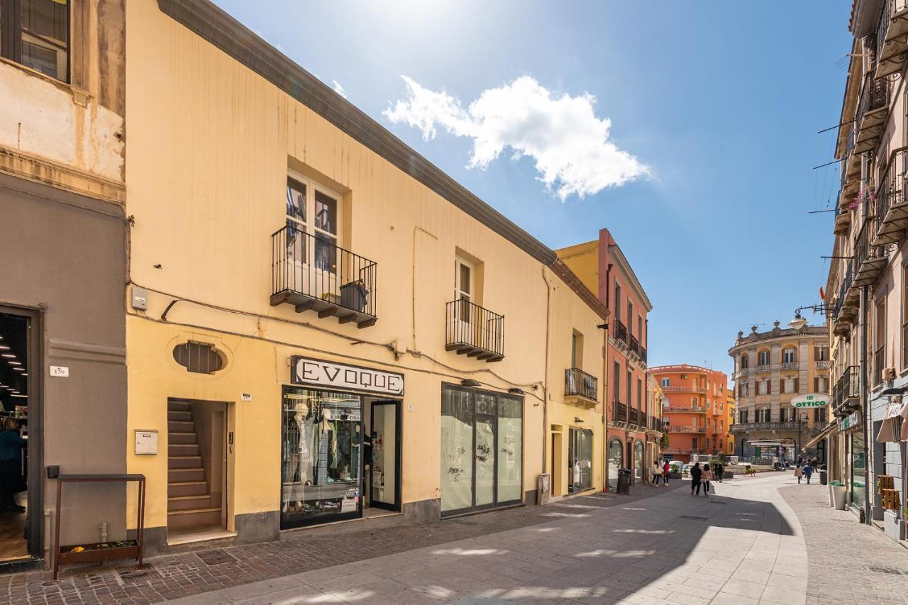 Promenade Boutique Rooms - City Centre Cagliari Exterior foto