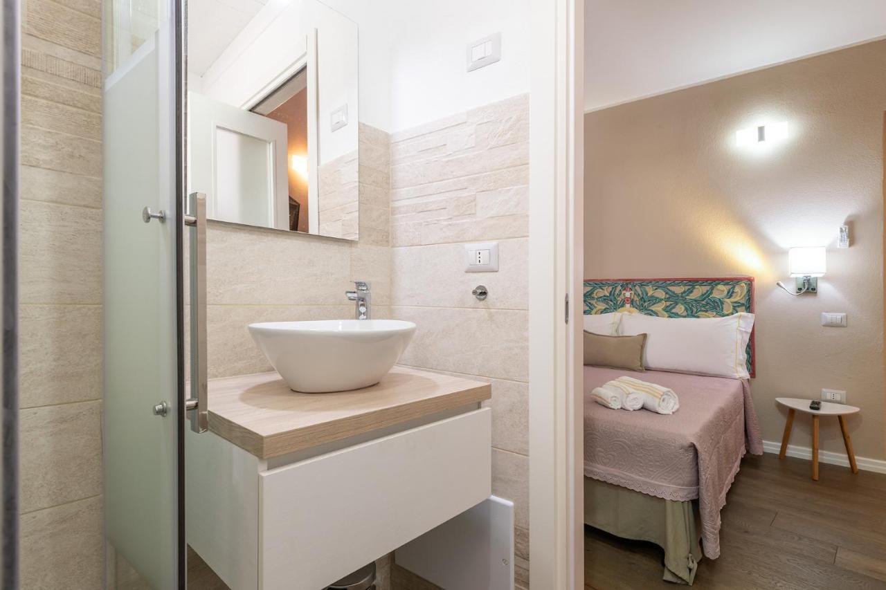 Promenade Boutique Rooms - City Centre Cagliari Exterior foto