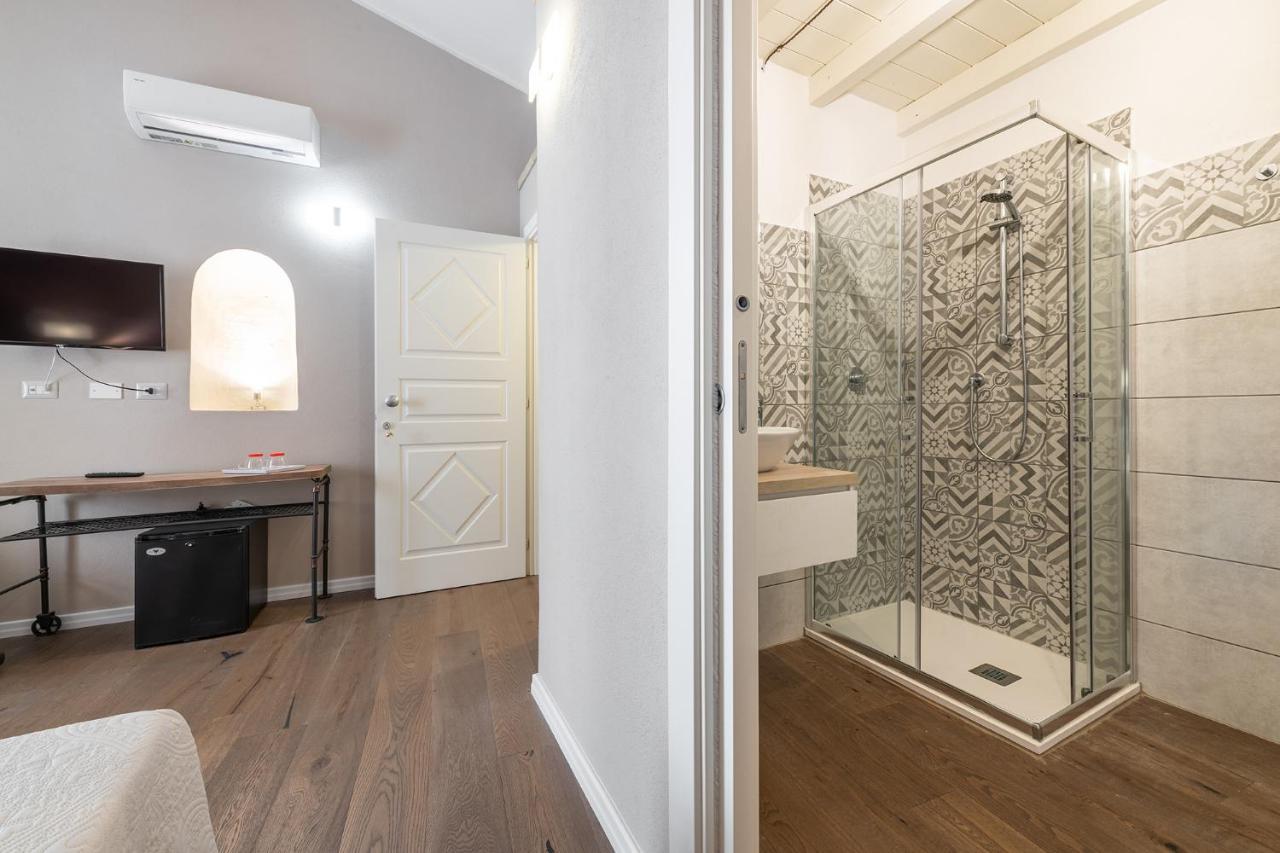 Promenade Boutique Rooms - City Centre Cagliari Exterior foto