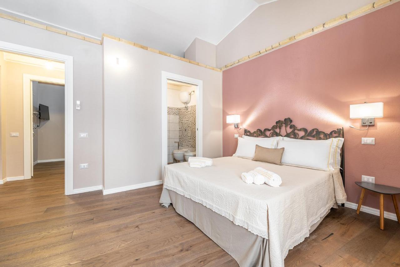 Promenade Boutique Rooms - City Centre Cagliari Exterior foto